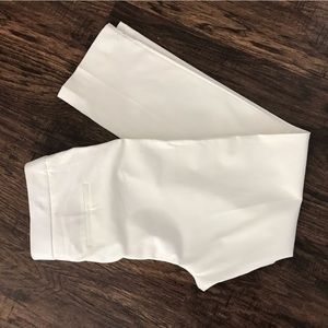 Chicos white stretch pant 0.5 R